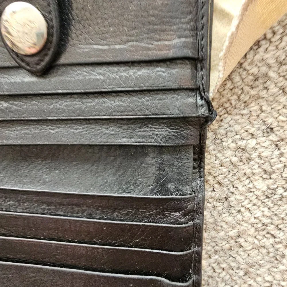 Preowned Burberry House Check Vintage Bifold  Wallet with original box, dust bag - Picture 15 of 16